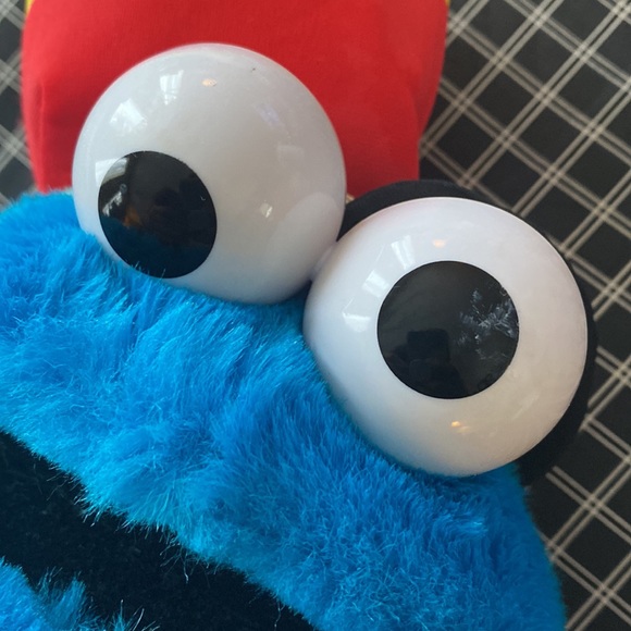 🎺 🎶 Vintage trumpet playing Cookie Monster 🍪 - Picture 5 of 17